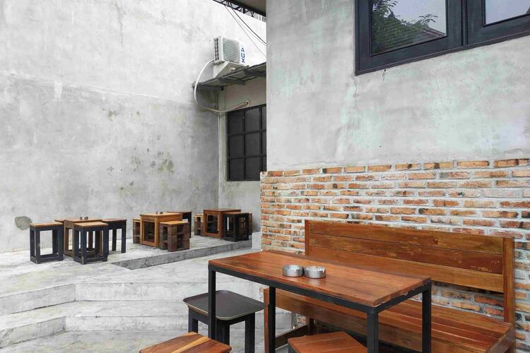 Rekomendasi Kafe Outdoor Jakarta Timur